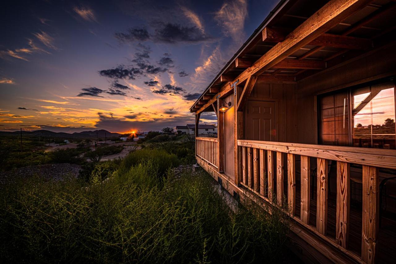 -Pet Friendly- Miners Cabin #5 -Two Double Beds - Private Balcony Tombstone Εξωτερικό φωτογραφία